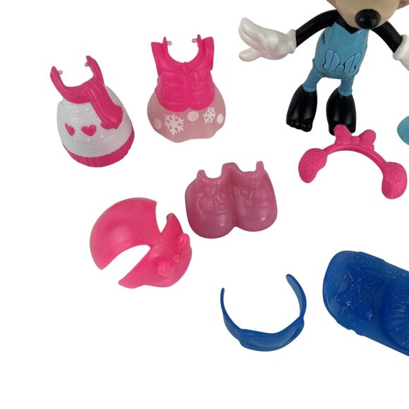 Minnie Mouse Snap & Style Winter Snowboard Ice Skating Lot‎ of 12 Posable Doll - Picture 2 of 7
